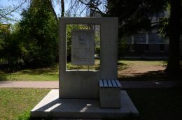 Hermann Theodor Friedrich Ernst von Bezzel - By Moros (Own work) [CC BY-SA 3.0 (http://creativecommons.org/licenses/by-sa/3.0)], via Wikimedia Commons