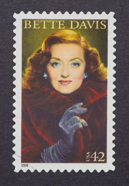 Bette Davis - catwalker/Shutterstock.com