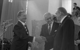 Aurelio Peccei - Bundesarchiv, B 145 Bild-F041173-0013 / Reineke, Engelbert / CC-BY-SA 3.0 [CC BY-SA 3.0 de (http://creativecommons.org/licenses/by-sa/3.0/de/deed.en)], via Wikimedia Commons