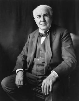 Thomas Alva Edison - Everett Historical/Shutterstock.com