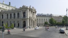 Josef Meinrad - By Gugerell (Own work) [CC0], via Wikimedia Commons