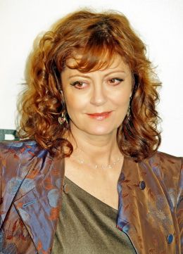 Susan Sarandon - By David Shankbone (David Shankbone) [GFDL (http://www.gnu.org/copyleft/fdl.html) or CC-BY-SA-3.0 (http://creativecommons.org/licenses/by-sa/3.0/)], via Wikimedia Commons