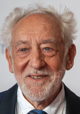 Dieter "Didi" Hallervorden - https://de.wikipedia.org