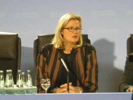 Dr. Ursula Plassnik - By Gryffindor (Own work) [GFDL (http://www.gnu.org/copyleft/fdl.html), CC-BY-SA-3.0 (http://creativecommons.org/licenses/by-sa/3.0/) or CC BY-SA 2.5-2.0-1.0 (http://creativecommons.org/licenses/by-sa/2.5-2.0-1.0)], via Wikimedia Commons