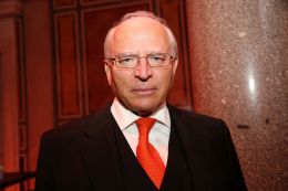 Dkfm. Dr. Claus J. Raidl - By Franz Johann Morgenbesser from Vienna, Austria [CC BY-SA 2.0 (http://creativecommons.org/licenses/by-sa/2.0)], via Wikimedia Commons