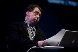 Peter Glaser - By Re: Publica (Flickr: Peter Glaser auf der re:publica10) [CC BY 2.0 (http://creativecommons.org/licenses/by/2.0)], via Wikimedia Commons