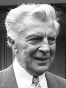 Victor de Kowa - Bundesarchiv, B 145 Bild-F034159-0008 / Engelbert Reineke / CC-BY-SA [CC BY-SA 3.0 de (http://creativecommons.org/licenses/by-sa/3.0/de/deed.en)], via Wikimedia Commons