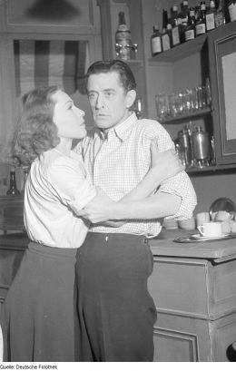 Hans Söhnker - Deutsche Fotothek‎ [CC BY-SA 3.0 de (http://creativecommons.org/licenses/by-sa/3.0/de/deed.en)], via Wikimedia Commons