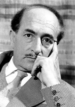 Salvatore Quasimodo - By Nobel Foundation [Public domain or Public domain], via Wikimedia Commons