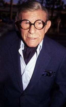 George Burns - Vicki L. Miller/Shutterstock.com