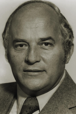 Rainer Barzel - Bundesarchiv . Fotograf/in: Slomifoto