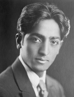 Jiddu Krishnamuti - See page for author [Public domain], via Wikimedia Commons