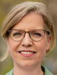 Mag. Leonore Gewessler - Bild: https://en.wikipedia.org/wiki/Leonore_Gewessler