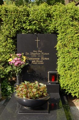 Prof. Dr. Stephan Koren - I, Michael Kranewitter [CC BY 2.5 (http://creativecommons.org/licenses/by/2.5)], via Wikimedia Commons