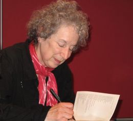 Margret Atwood - By Lesekreis (Own work) [CC0], via Wikimedia Commons