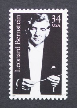 Leonard Bernstein - catwalker/Shutterstock.com