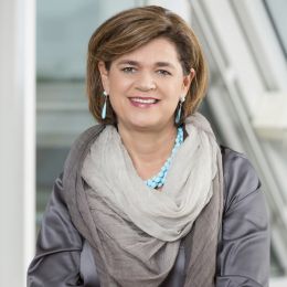 Mag. Bettina Glatz-Kremsner - Stephan Huger [Attribution], via Wikimedia Commons