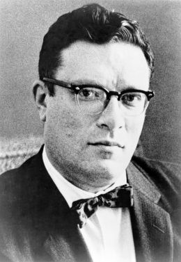 Isaac Asimov - By Phillip Leonian [1] from New York World-Telegram & Sun.[2] [Public domain], via Wikimedia Commons