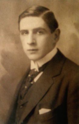 Dr. Hermann Broch - See page for author [Public domain], via Wikimedia Commons