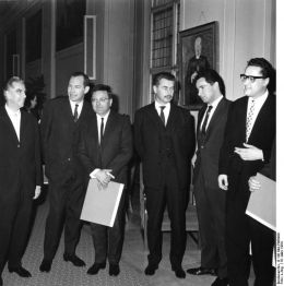 Wolfgang Hans Otto Neuss - Bundesarchiv, B 145 Bild-P086980 / CC-BY-SA 3.0 [CC BY-SA 3.0 de (http://creativecommons.org/licenses/by-sa/3.0/de/deed.en)], via Wikimedia Commons